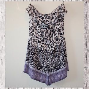 Angie Women’s Strapless  Jumpsuit Romper NWT